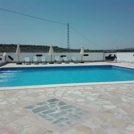 Apartment Turisticos La Teja *